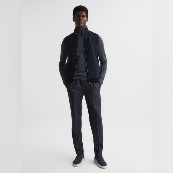 Reiss navy William quilted gilet vest - Picture 2 of 10